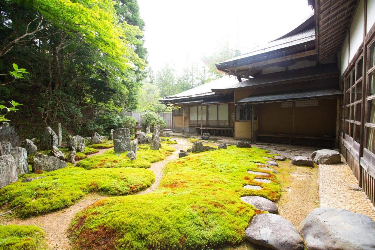 Koyasan Shukubo Saizenin Hotel Kültér fotó