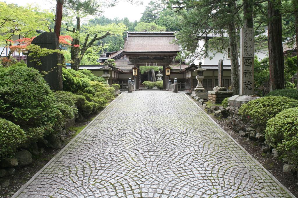Koyasan Shukubo Saizenin Hotel Kültér fotó